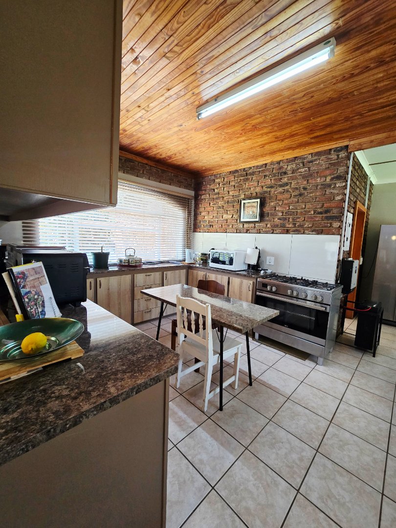 3 Bedroom Property for Sale in La Hoff North West